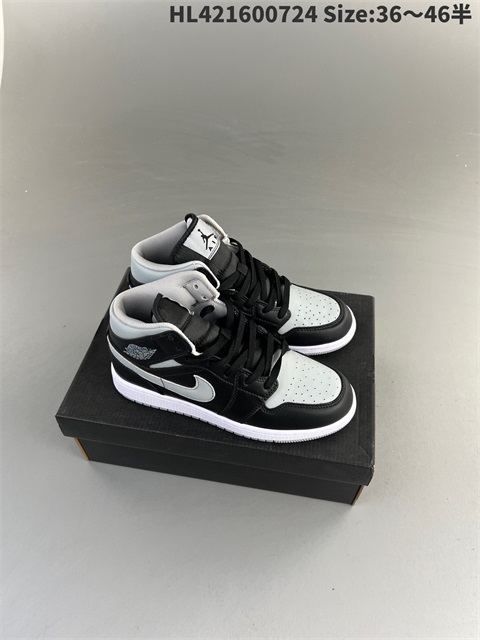 women air jordan 1 shoes H 2023-10-26-523